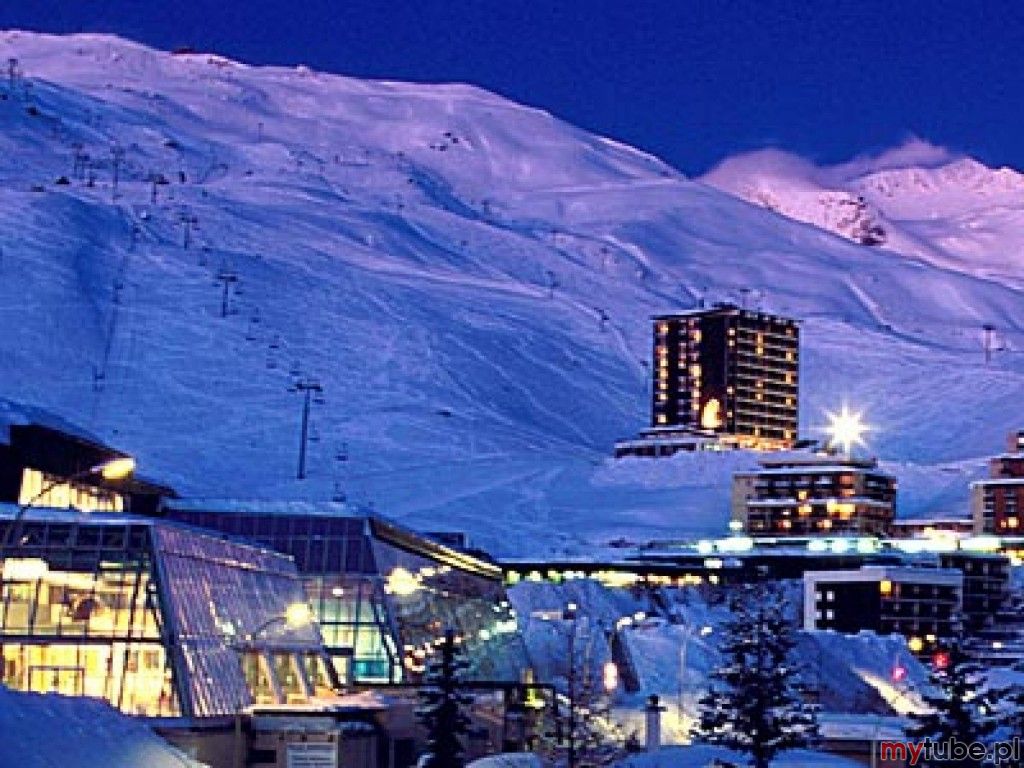 Orcieres - Merlette nowoczesny region narciarski na wysokości 1850 - 2725 m., gdzie słońce świeci prawie przez 300 dni w roku, a zimy są wyjątkowo śnieżne. Przede wszystkim polecany jest dzieciom, na które czeka tutaj mnóstwo atrakcji i...