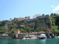 Bodaj najsławniejszy włoski kurort nad Adriatykiem. W sezonie letnim przeżywa prawdziwe oblężenie turystów z całej Europy. Każdy kto chce być 